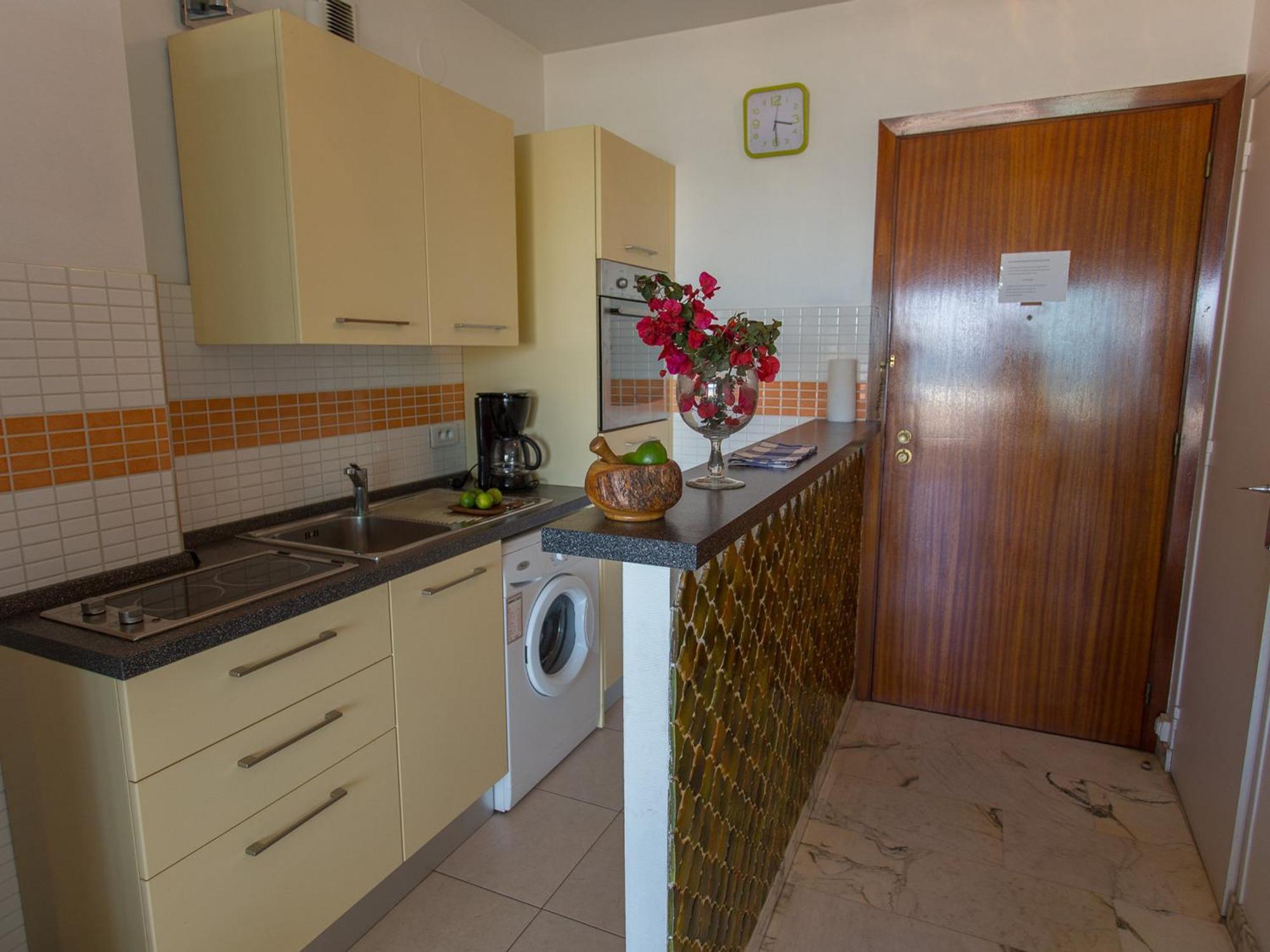 Studio Moderne Avec Terrasse Proche Plages Et Centre, Wifi Gratuit - Fr-1-196-216 ม็องตง ภายนอก รูปภาพ